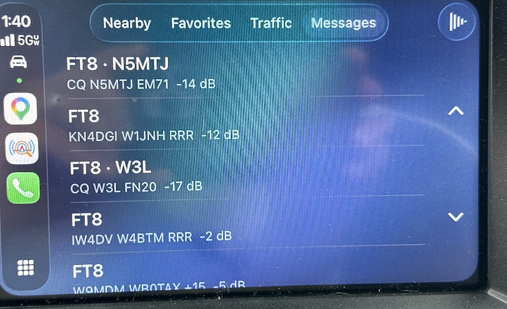 CarPlay Messages tab showing live FT8 decodes with callsigns, grids and SNR