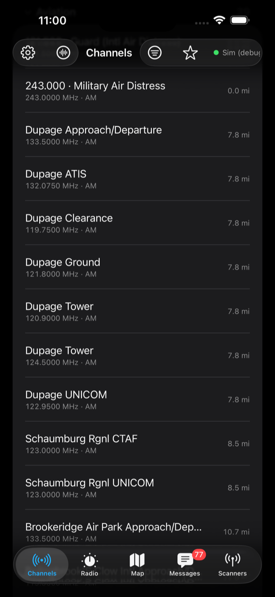 Nearby air-band channels sorted by distance — DuPage approach, ATIS, ground and tower at 7.8 mi, Schaumburg Regional at 8.5, Brookeridge Air Park at 10.7